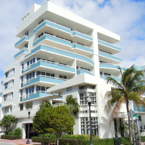200 Ocean Drive Condominium
